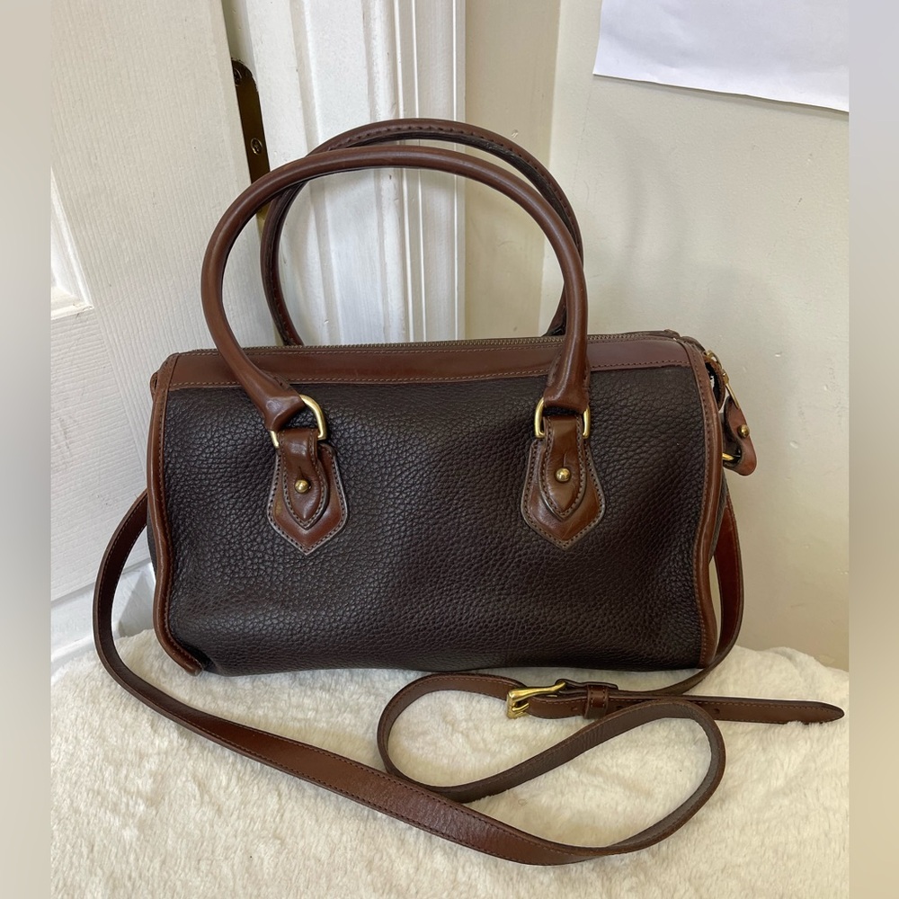 Dooney and Bourke all weather leather Bag EUC - Picture 9 of 12